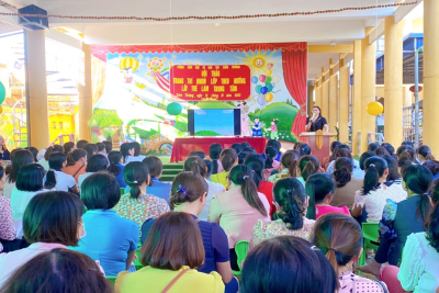 Hội thảo chuyên môn “Trang trí nhóm lớp theo hướng lấy trẻ làm trung tâm” tại trường mầm non Xuân Thượng