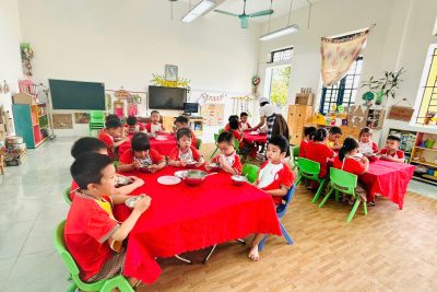 Thực đơn tháng 5 năm 2026